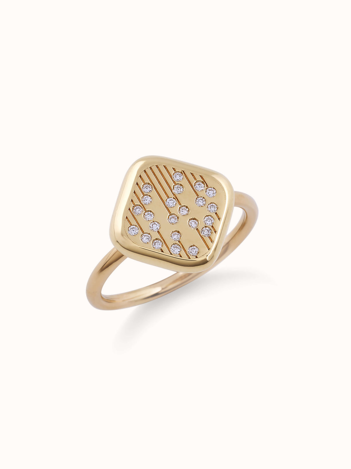 Perlage 18Kt Yellow Gold Ring