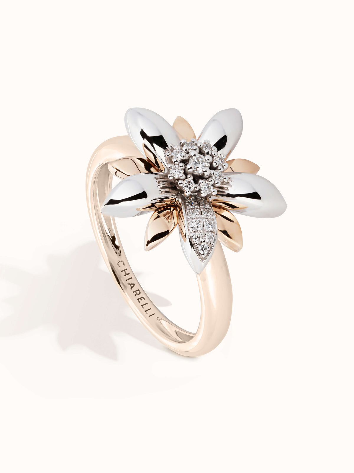 Amalfi 18Kt White and Rose Gold Single Flower Ring