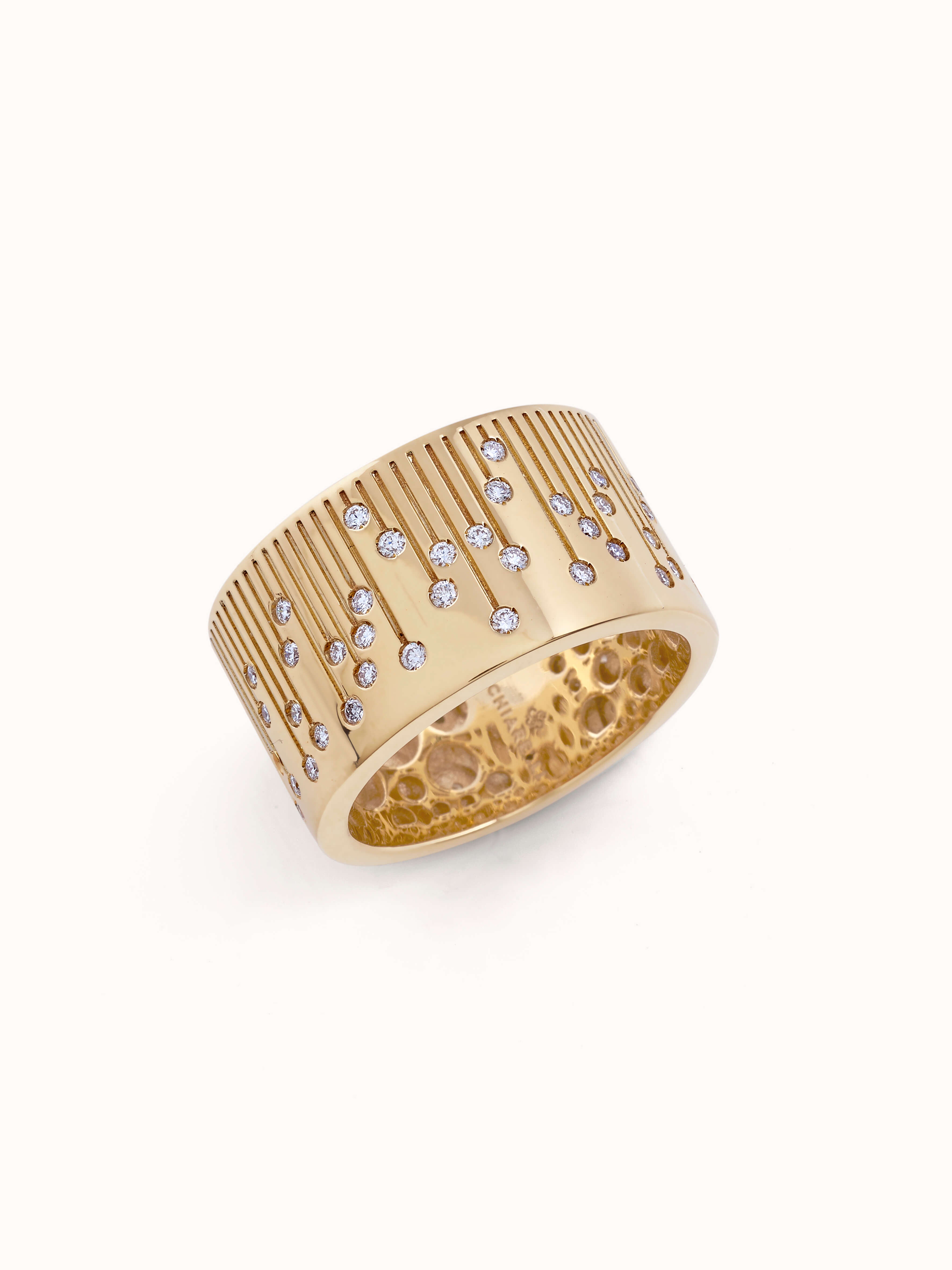 Perlage 18Kt Yellow Gold Wide Band Ring